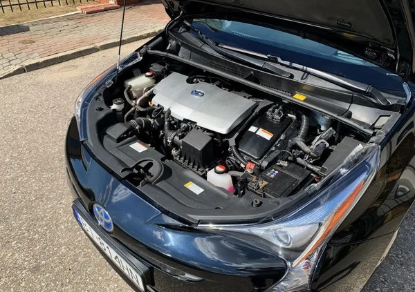 Toyota Prius cena 64900 przebieg: 225000, rok produkcji 2016 z Białystok małe 631